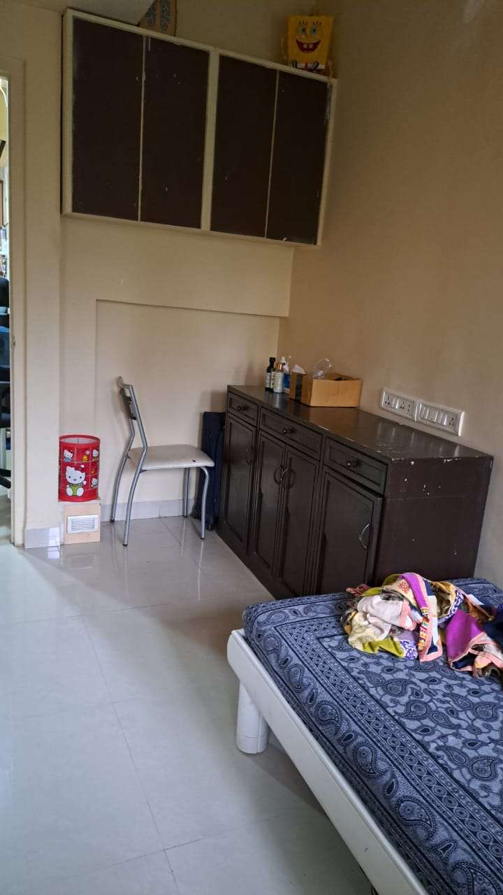 Female PG room in Worli, Mumbai – photo 4
